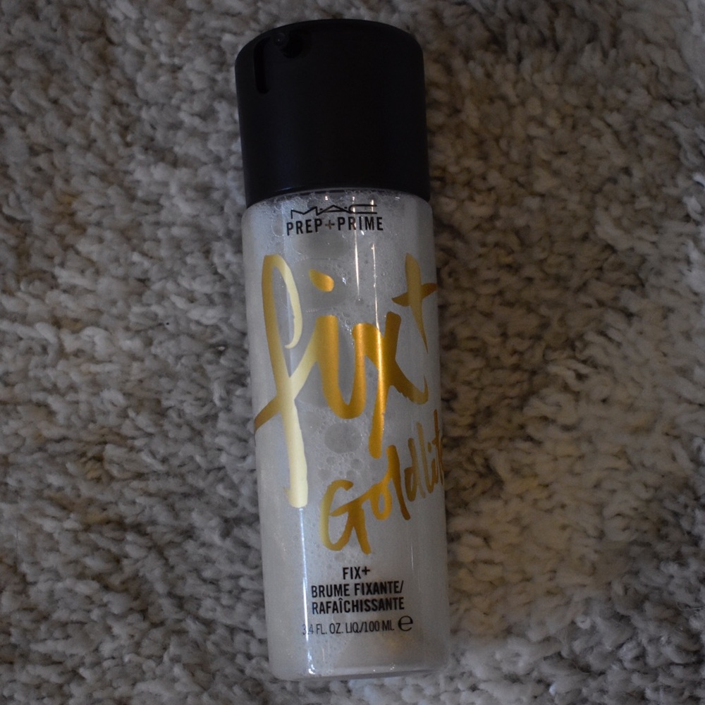 MAC Fixed Plus Goldlight